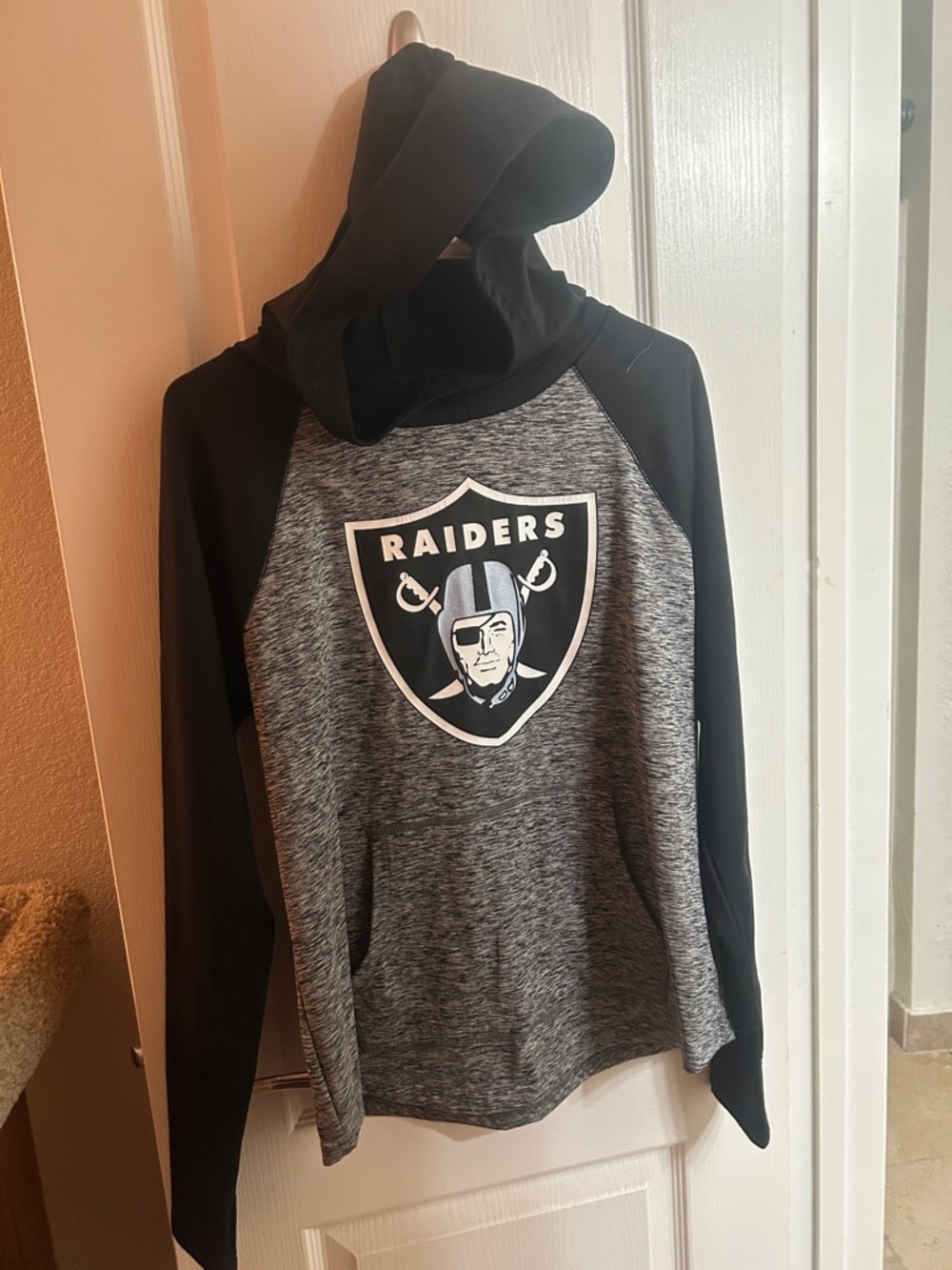 Raiders womens Gray and Black Hooded Sweatshirt
